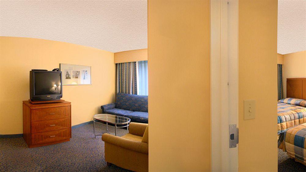 Embassy At Logan Airport 3* Boston